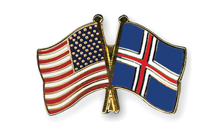 Flag-Pins-USA-Iceland